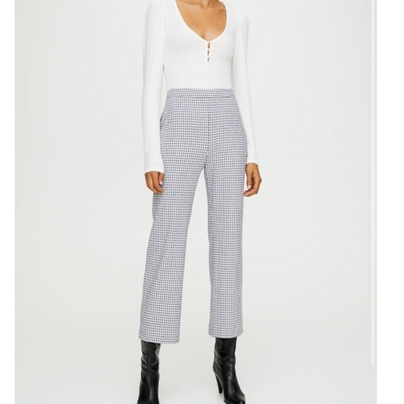 Aritzia Wilfred Kick Flare Pant - Picture 1 of 12